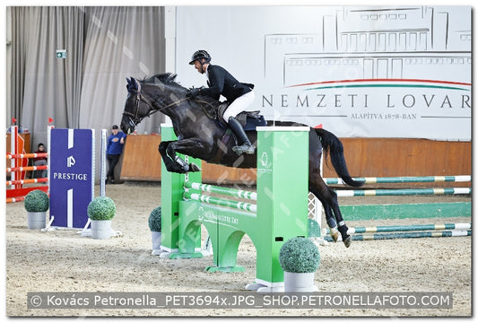 A kép az eredeti csökkentett reprezentációja