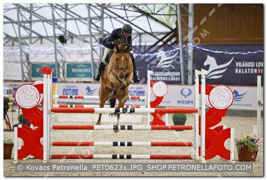 A kép az eredeti csökkentett reprezentációja