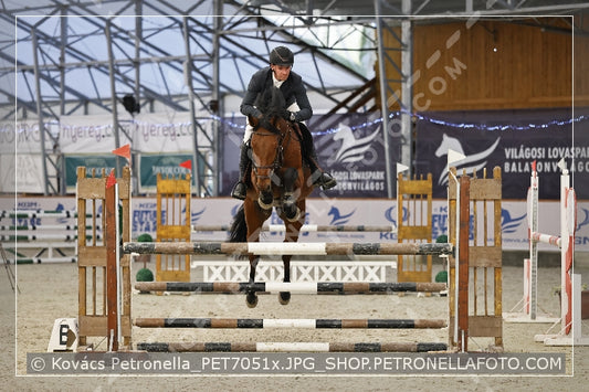 A kép az eredeti csökkentett reprezentációja