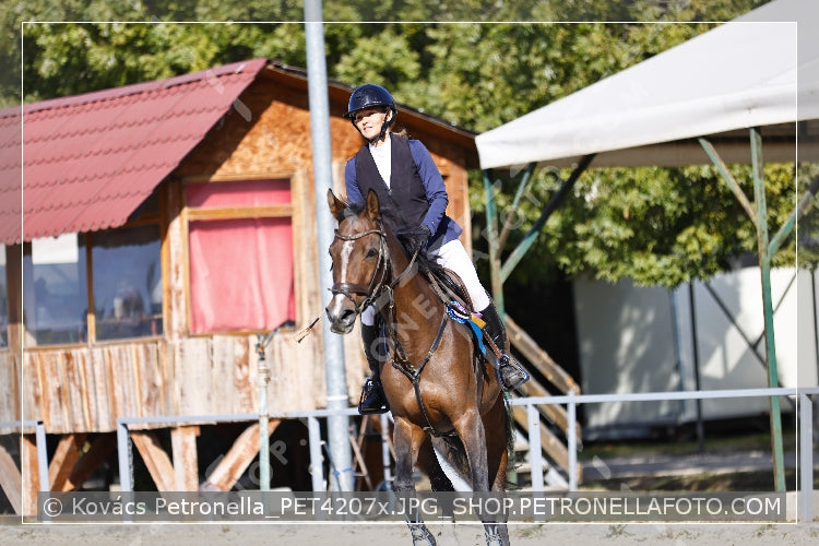 A kép az eredeti csökkentett reprezentációja