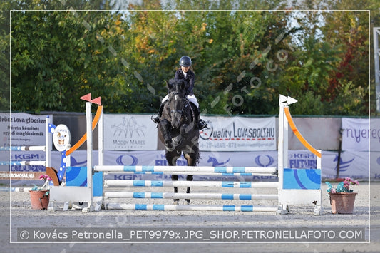 A kép az eredeti csökkentett reprezentációja