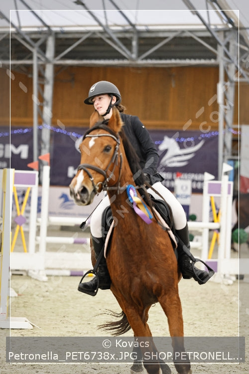 A kép az eredeti csökkentett reprezentációja