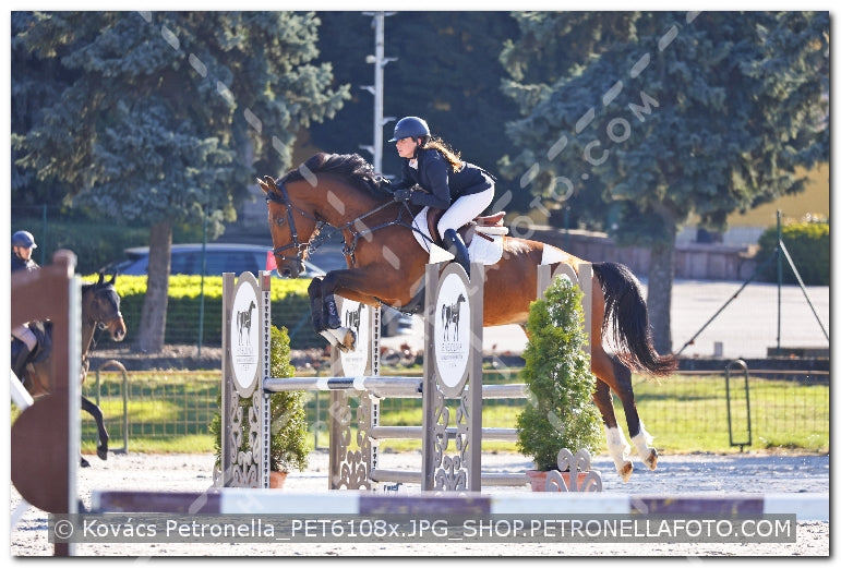 A kép az eredeti csökkentett reprezentációja