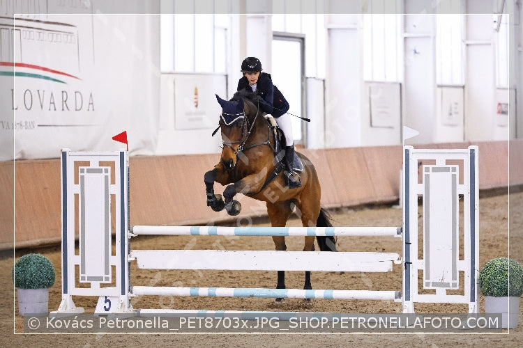 A kép az eredeti csökkentett reprezentációja