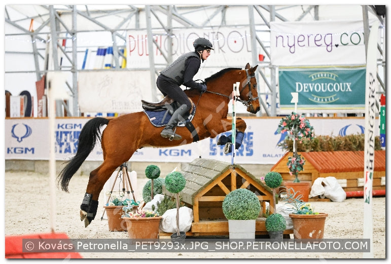 A kép az eredeti csökkentett reprezentációja