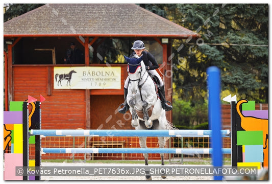 A kép az eredeti csökkentett reprezentációja