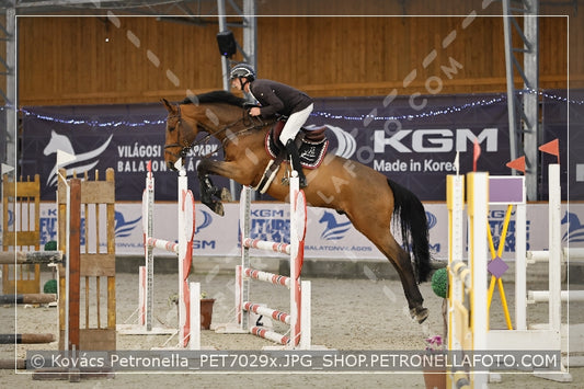 A kép az eredeti csökkentett reprezentációja