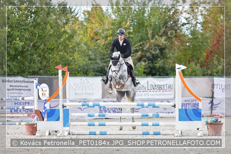 A kép az eredeti csökkentett reprezentációja