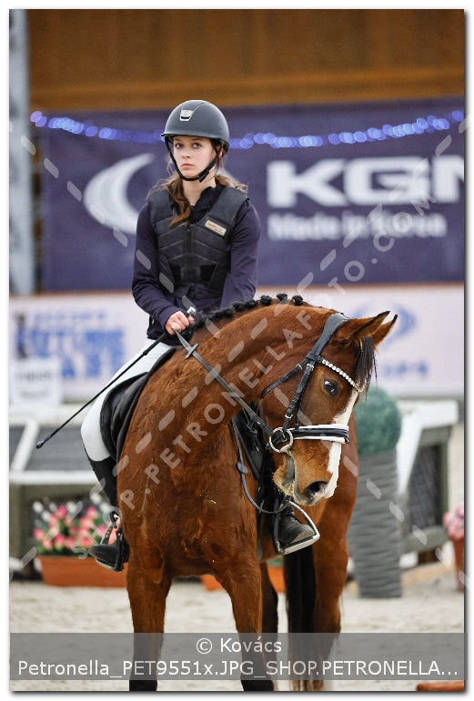 A kép az eredeti csökkentett reprezentációja