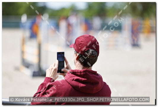 A kép az eredeti csökkentett reprezentációja