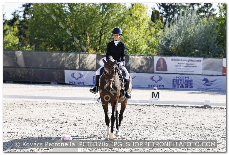 A kép az eredeti csökkentett reprezentációja