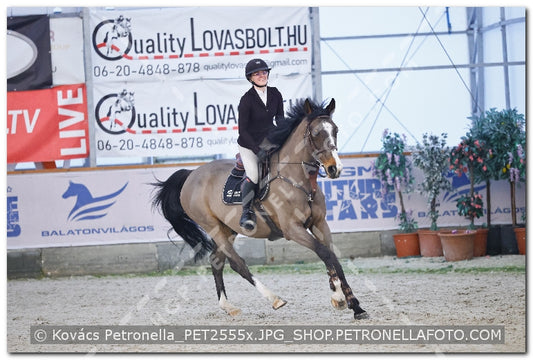 A kép az eredeti csökkentett reprezentációja