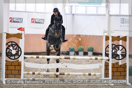 A kép az eredeti csökkentett reprezentációja