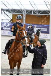 A kép az eredeti csökkentett reprezentációja