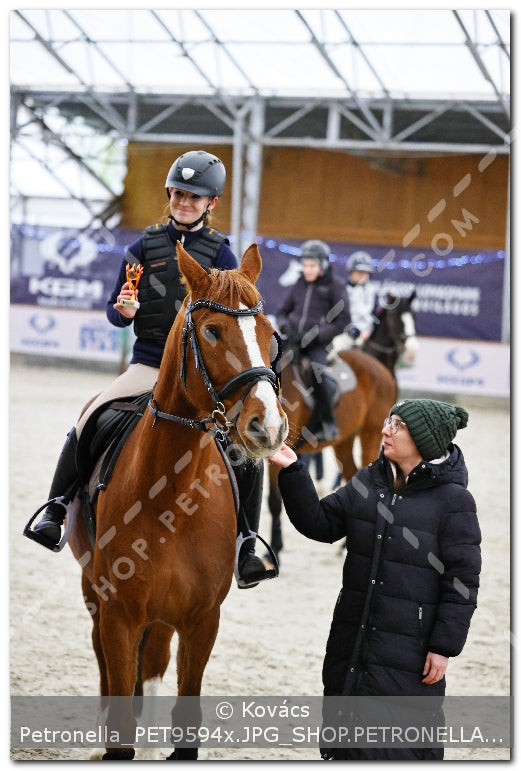 A kép az eredeti csökkentett reprezentációja