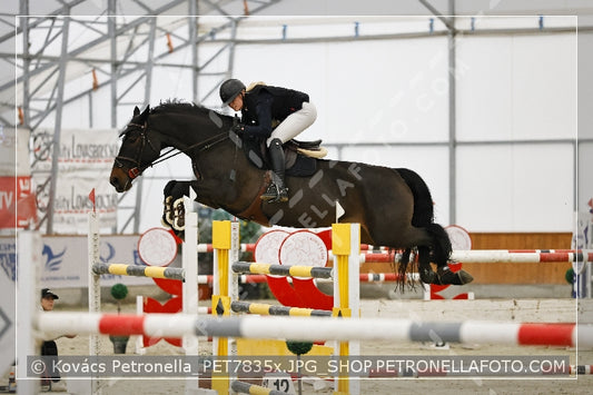 A kép az eredeti csökkentett reprezentációja