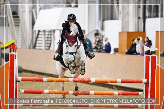 A kép az eredeti csökkentett reprezentációja
