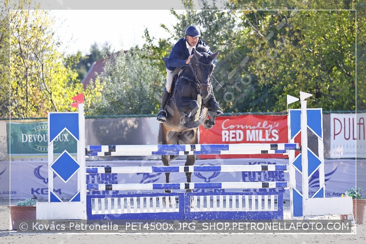 A kép az eredeti csökkentett reprezentációja