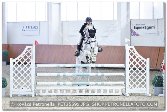 A kép az eredeti csökkentett reprezentációja
