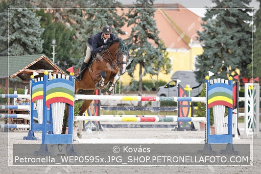 A kép az eredeti csökkentett reprezentációja