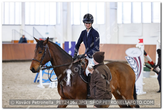 A kép az eredeti csökkentett reprezentációja