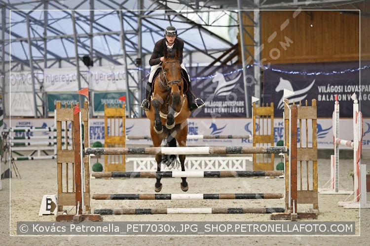 A kép az eredeti csökkentett reprezentációja