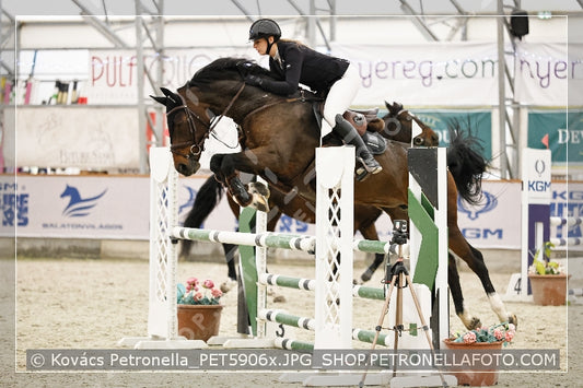 A kép az eredeti csökkentett reprezentációja