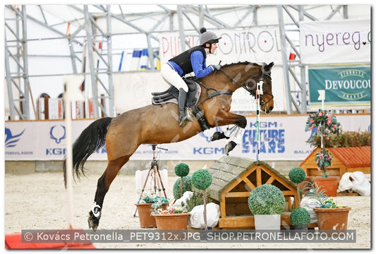A kép az eredeti csökkentett reprezentációja