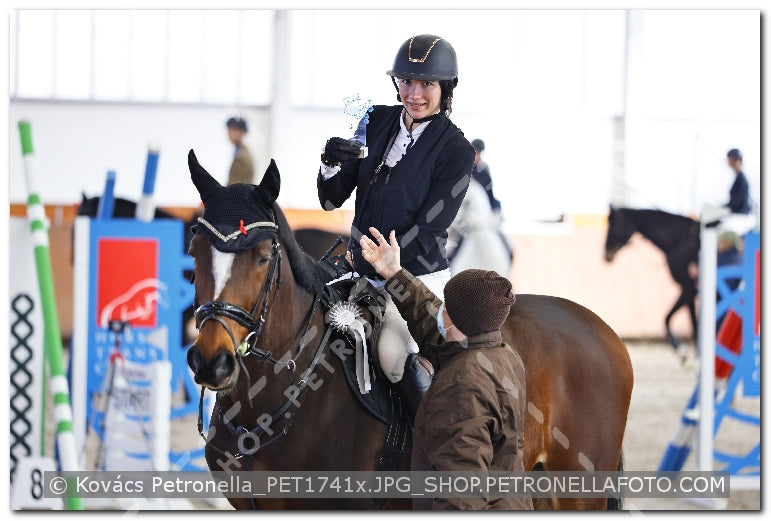 A kép az eredeti csökkentett reprezentációja
