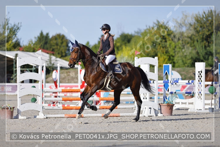 A kép az eredeti csökkentett reprezentációja