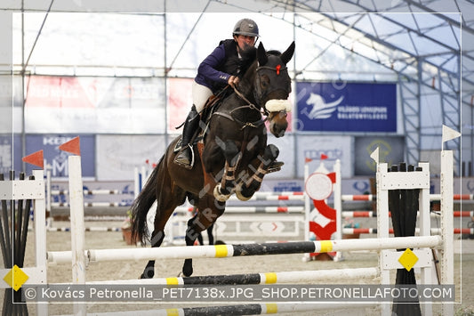 A kép az eredeti csökkentett reprezentációja