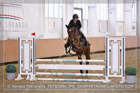 A kép az eredeti csökkentett reprezentációja