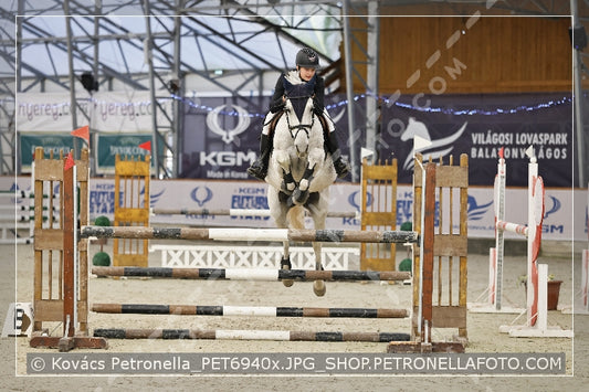 A kép az eredeti csökkentett reprezentációja