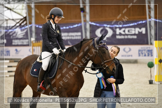 A kép az eredeti csökkentett reprezentációja