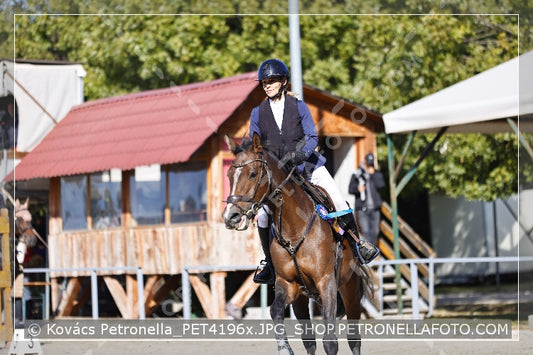 A kép az eredeti csökkentett reprezentációja