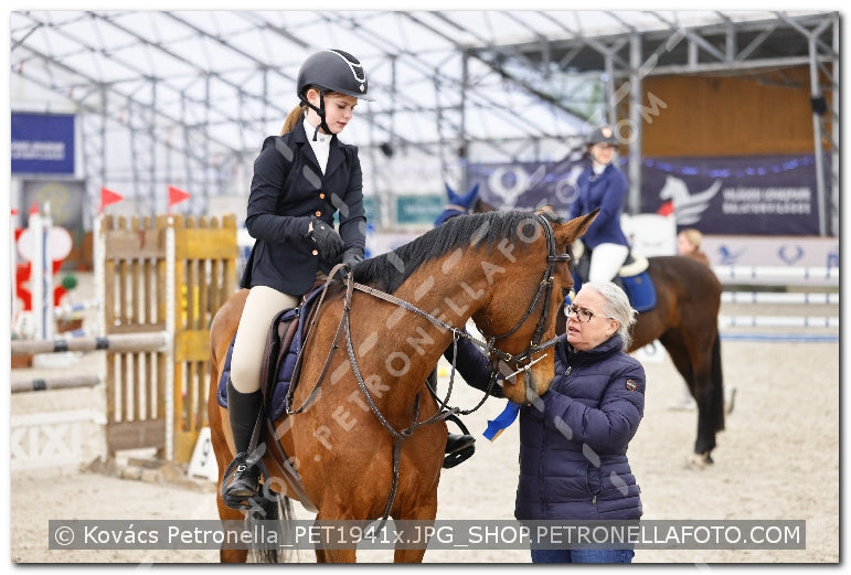 A kép az eredeti csökkentett reprezentációja