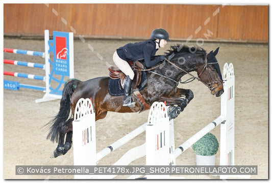 A kép az eredeti csökkentett reprezentációja