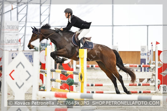A kép az eredeti csökkentett reprezentációja