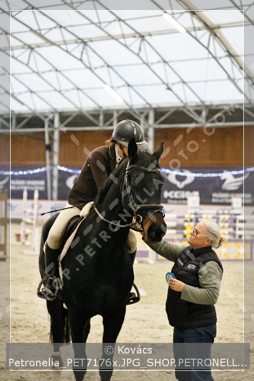 A kép az eredeti csökkentett reprezentációja