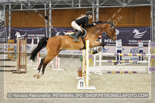 A kép az eredeti csökkentett reprezentációja
