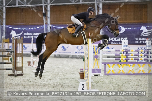 A kép az eredeti csökkentett reprezentációja