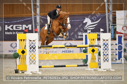 A kép az eredeti csökkentett reprezentációja