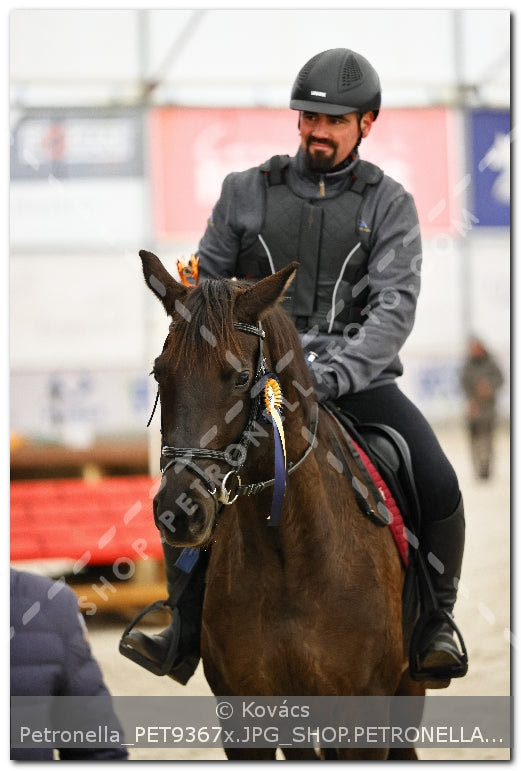 A kép az eredeti csökkentett reprezentációja