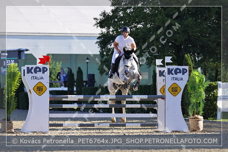 A kép az eredeti csökkentett reprezentációja