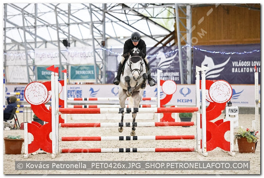 A kép az eredeti csökkentett reprezentációja