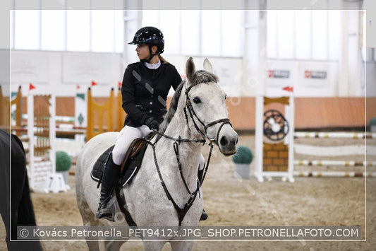 A kép az eredeti csökkentett reprezentációja