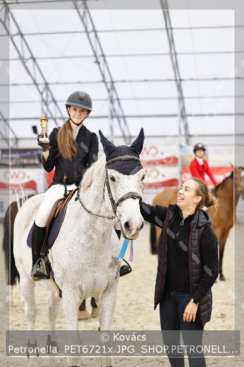 A kép az eredeti csökkentett reprezentációja