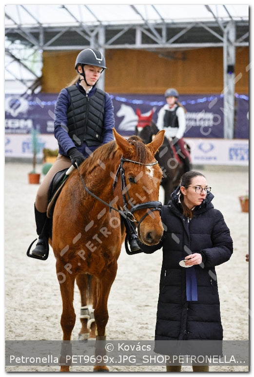 A kép az eredeti csökkentett reprezentációja