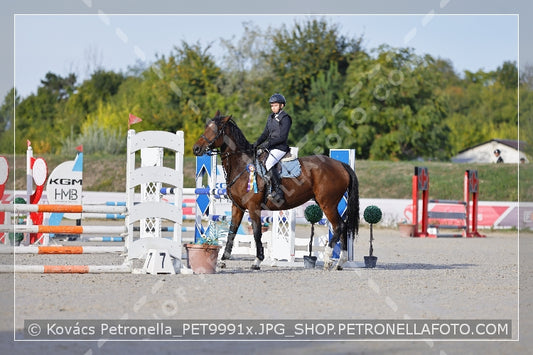 A kép az eredeti csökkentett reprezentációja