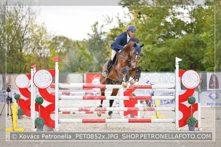 A kép az eredeti csökkentett reprezentációja